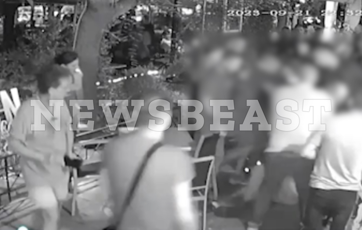 Βίντεο-ντοκουμέντο-από-τη-δράση-της-συμμορίας-οπαδών-–-Χτυπούν-αστυνομικό-εκτός-υπηρεσίας-με-μπουνιές-και-κλωτσιές