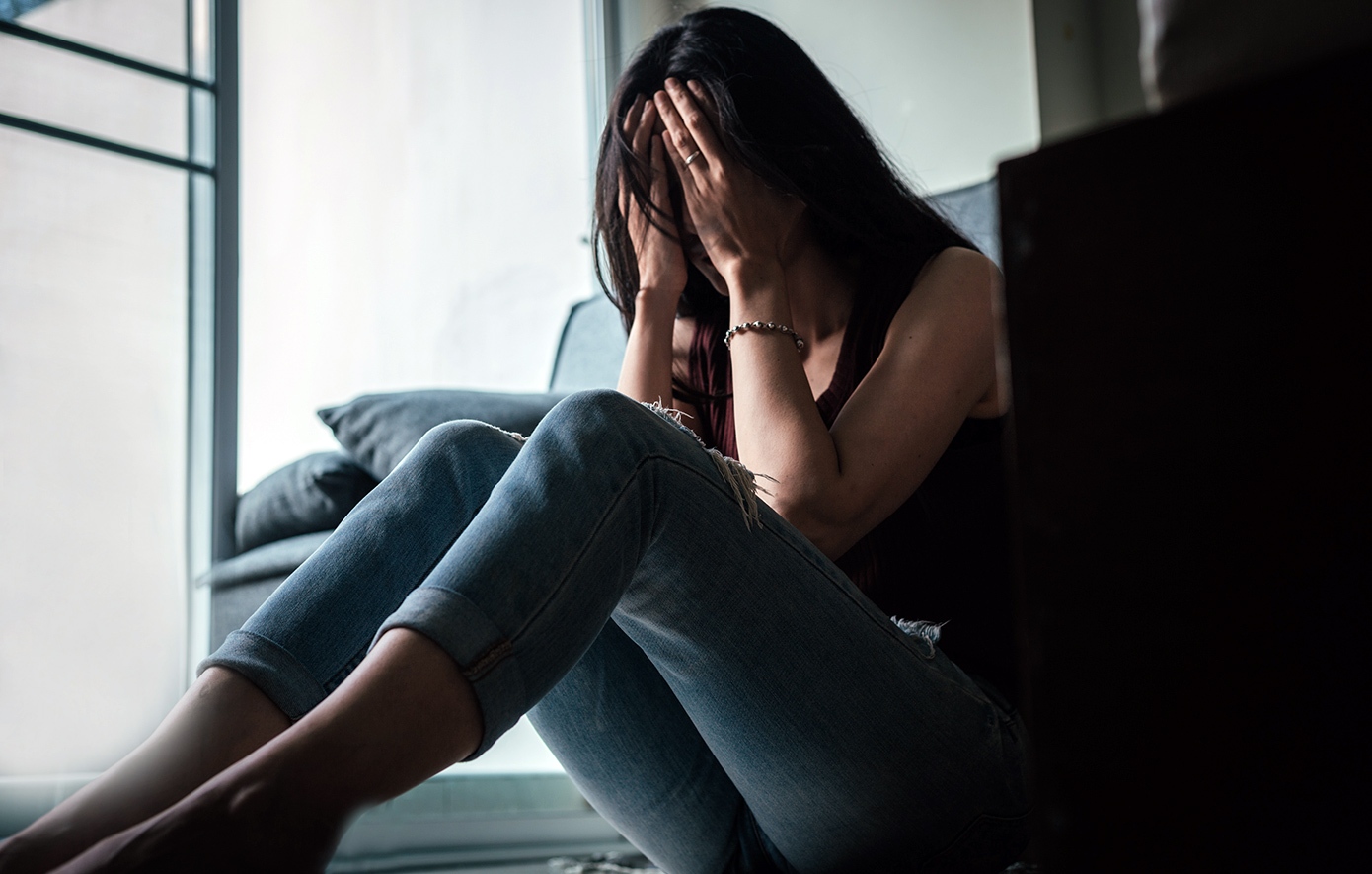 Σύλληψη-14χρονης-στην-Πάτρα:-Χτύπησε-στο-πρόσωπο-άλλη-κοπέλα-και-της-τράβηξε-τα-μαλλιά