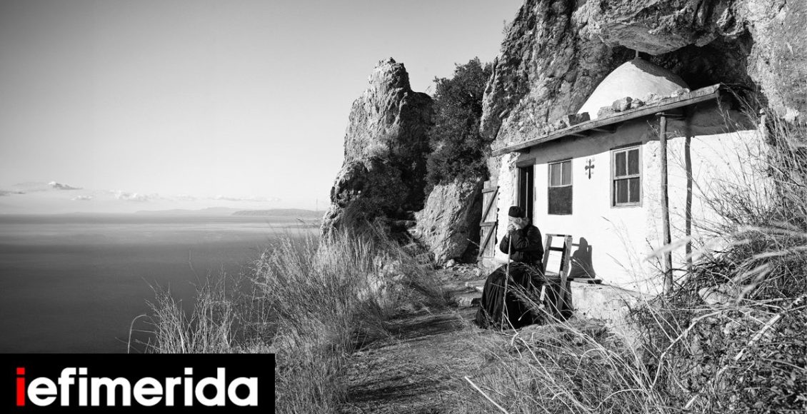 h-καθημερινότητα-στο-Άγιον-Όρος:-Οσα-κατέγραψε-επί-2-χρόνια-ο-φωτογράφος-Γιάννης-Γιαννάτος-Σπάνιες-στιγμές