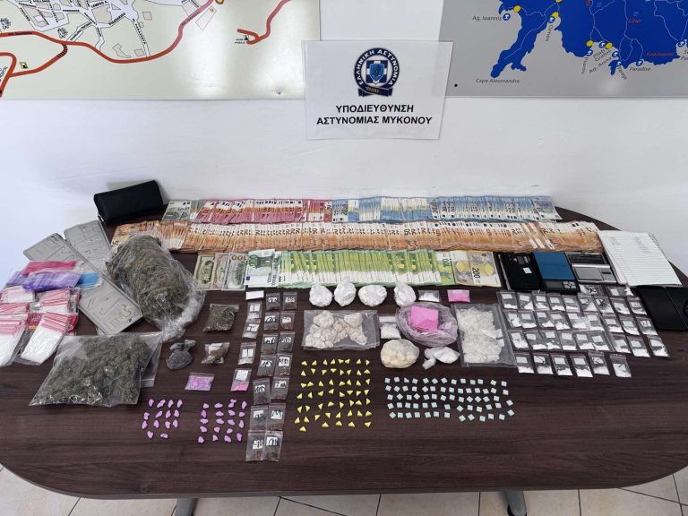 Διπλό-χτύπημα-της-Αστυνομίας-στα-κυκλώματα-ναρκωτικών-της-Μυκόνου-–-Συλλήψεις-δύο-αλλοδαπών-για-διακίνηση-ουσιών