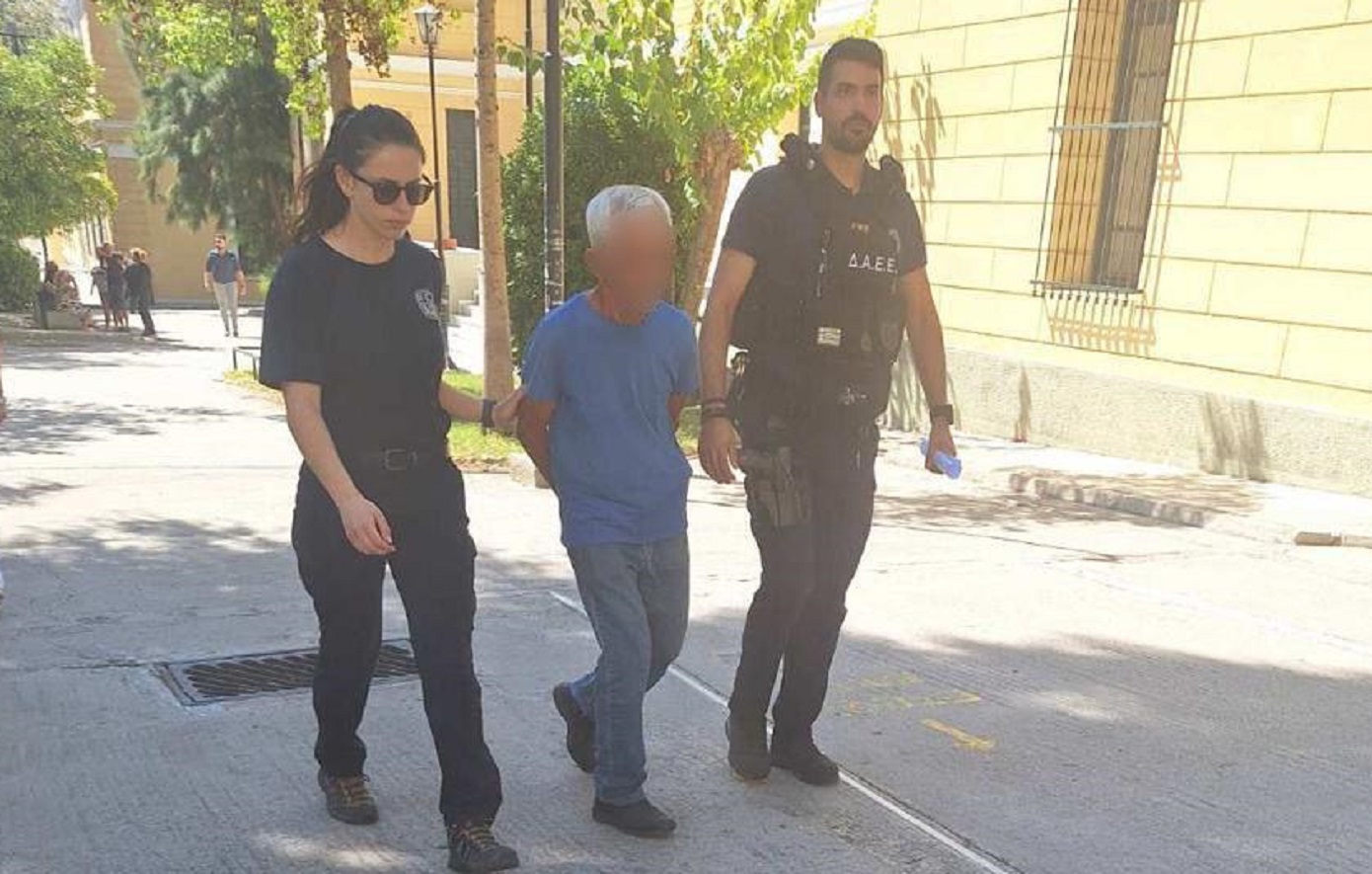 Προφυλακίστηκε-ο-εμπρηστής-με-το-mountain-bike-για-τη-φωτιά-στην-Παιανία-–-Αρνήθηκε-τις-κατηγορίες