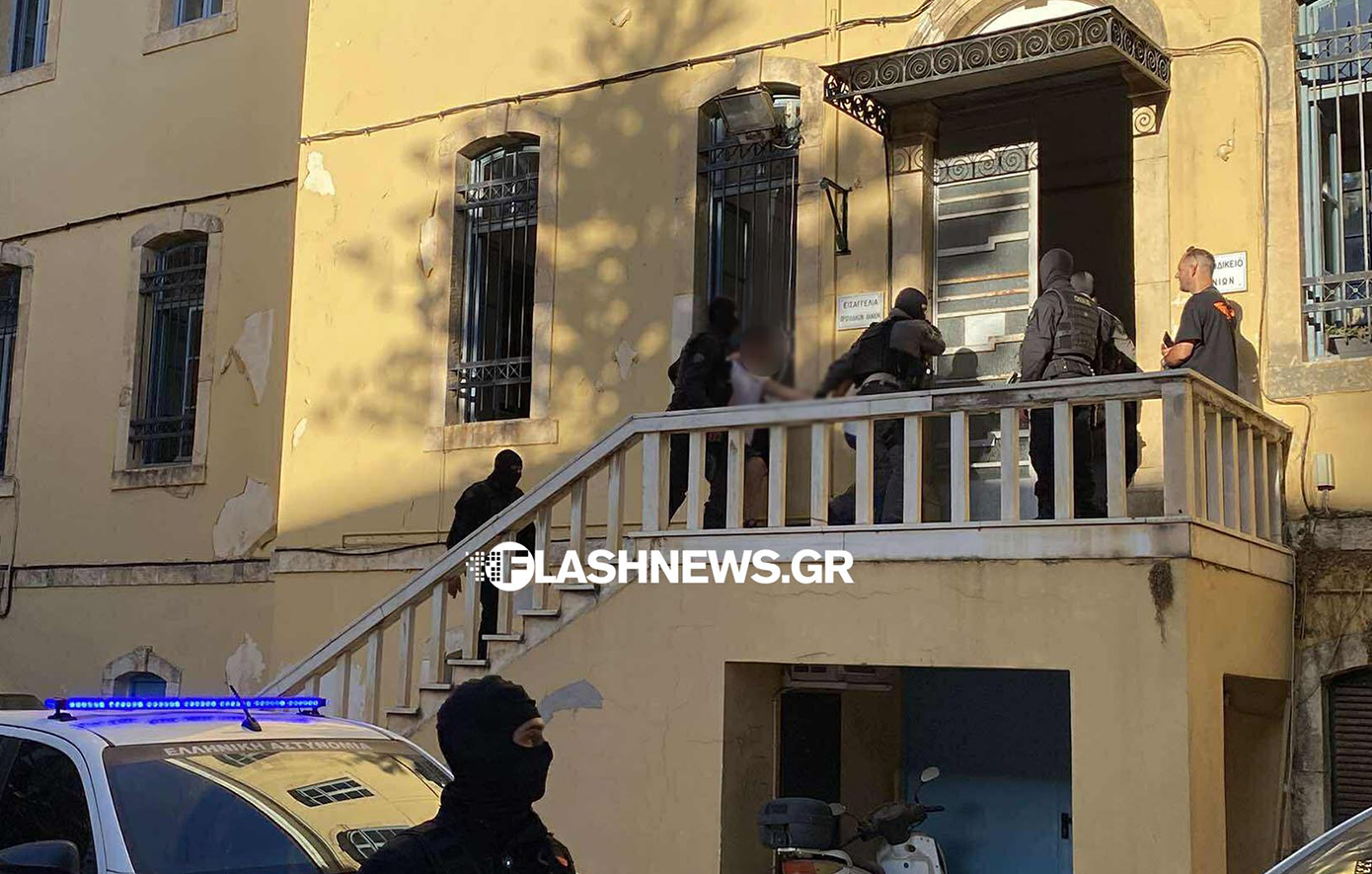 Έλαβε-προθεσμία-ο-κληρικός-που-εμπλέκεται-με-την-εγκληματική-οργάνωση-στα-Χανιά-–-Θα-απολογηθεί-στις-25-Σεπτεμβρίου