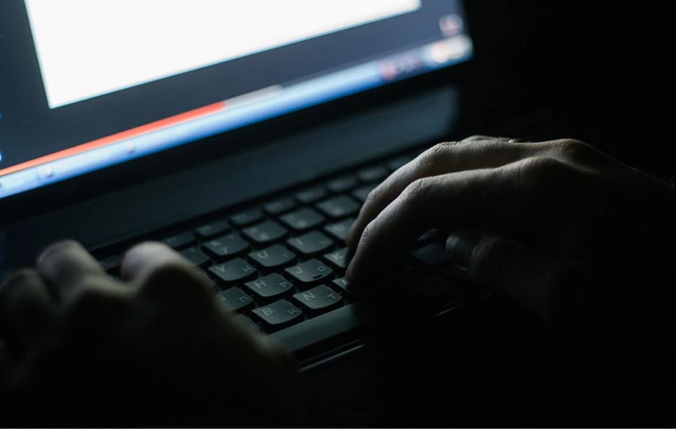 Φρίκη-στη-Θεσσαλονίκη:-Ανήλικη-εκδιδόταν-μέσω-εφαρμογής-του-ίντερνετ-–-Σύλληψη-ενός-30χρονου