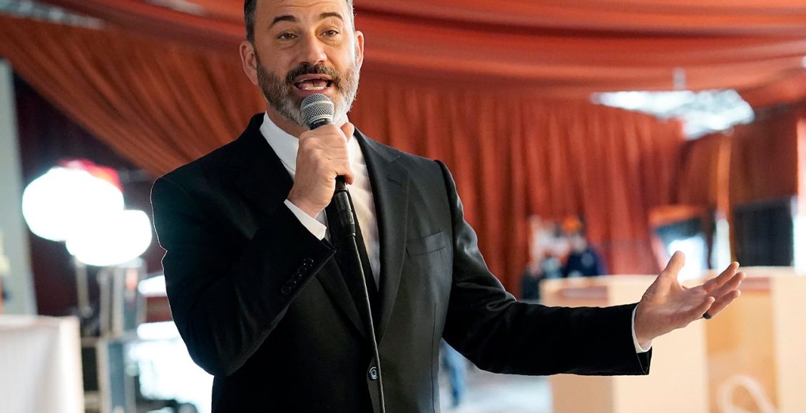 Στο-πλευρό-του-Τζίμι-Κίμελ-τάσσεται-το-Χόλιγουντ-μετά-την-απόφαση-του-abc-να-αναστείλει-τη-μετάδοση-της-εκπομπής-του