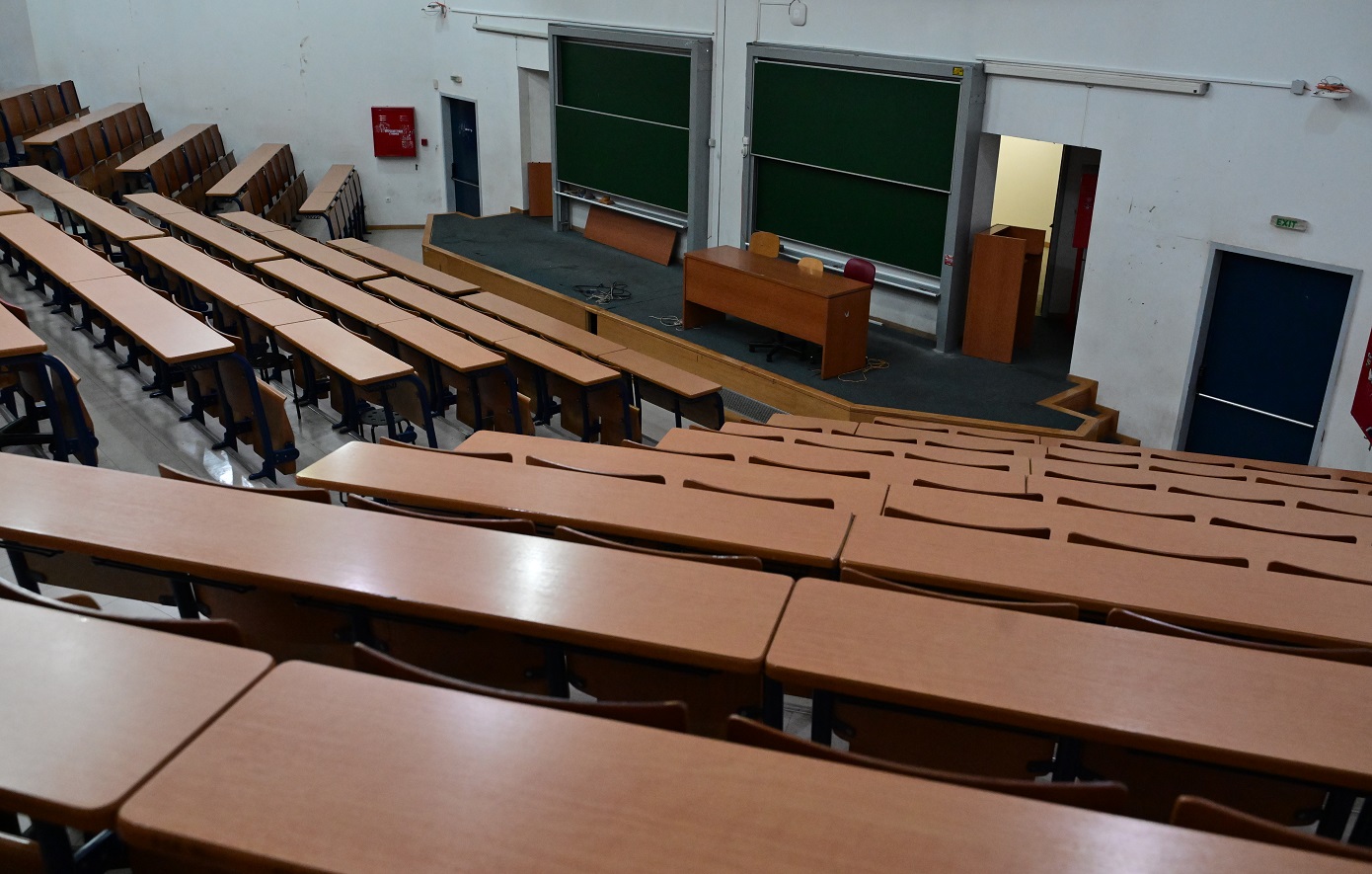 Ατιμώρητοι-λόγω-έλλειψης-πειθαρχικού-οι-δράστες-του-ξυλοδαρμού-στο-Πολυτεχνείο-Κρήτης-–-Η-σύσταση-ΕΔΕ-και-οι-αντιδράσεις