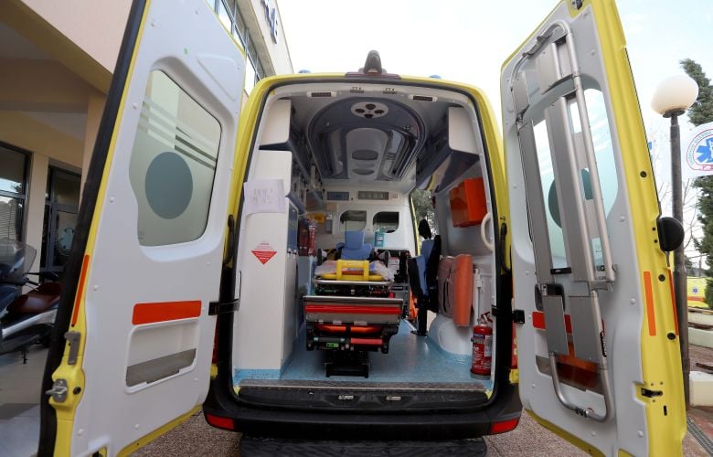 Θανάσιμη-πτώση-20χρονου-φοιτητή-σε-φωταγωγό-πολυκατοικίας-στον-Βόλο