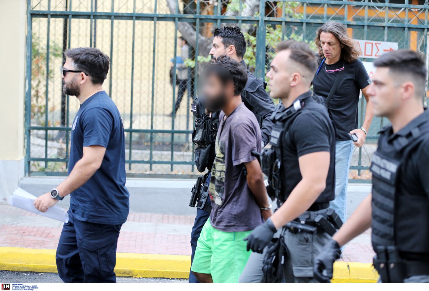 Στη-φυλακή-ο-32χρονος-Σύρος-για-τις-επιθέσεις-σε-βάρος-τριών-γυναικών-στο-Αιγάλεω-–-«Έκανα-αυτά-τα-πράγματα,-αλλά-δεν-ξέρω-τον-λόγο»