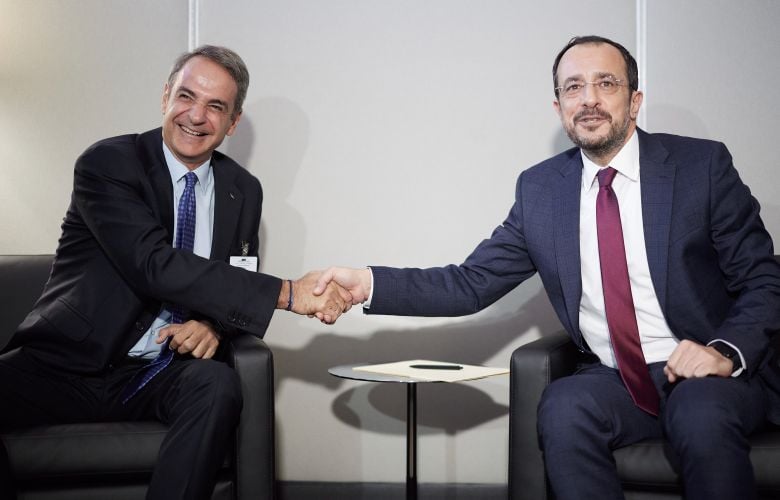 Συνάντηση-Μητσοτάκη-με-Χριστοδουλίδη:-Ελλάδα-και-Κύπρος-παραμένουν-προσηλωμένες-στην-υλοποίηση-της-ηλεκτρικής-διασύνδεσης