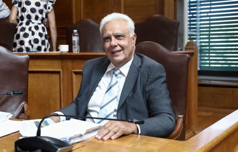 «Βολές»-στην-Εξεταστική-της-Βουλής-του-πρώην-προέδρου-ΟΠΕΚΕΠΕ-Νίκου-Σαλάτα-για-την-ευρωπαϊκή-εισαγγελία