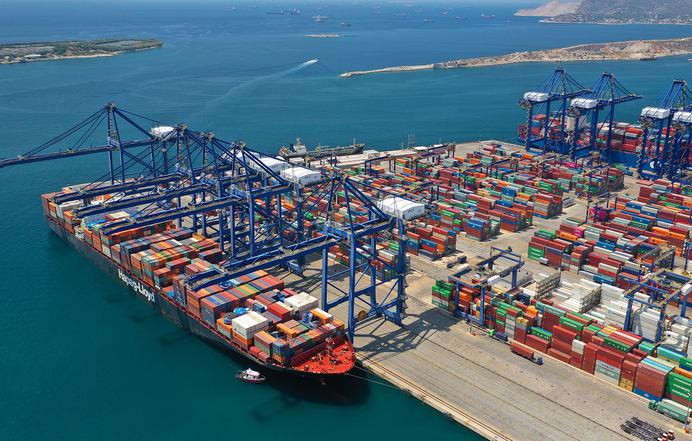 Συνελήφθη-Έλληνας-εκτελωνιστής-για-απάτη-με-την-κινεζική-μαφία-–-Είχε-2,7-εκατομμύρια-σε-μετρητά,-σε-κιβώτιο-βάρους-25-κιλών