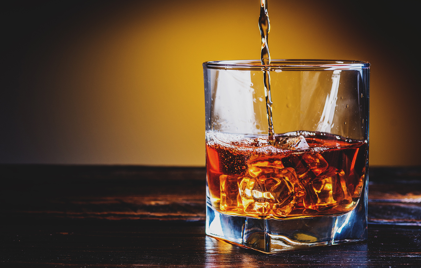 Στο-νοσοκομείο-17χρονη-μετά-από-κατανάλωση-αλκοόλ-σε-νυχτερινό-κέντρο