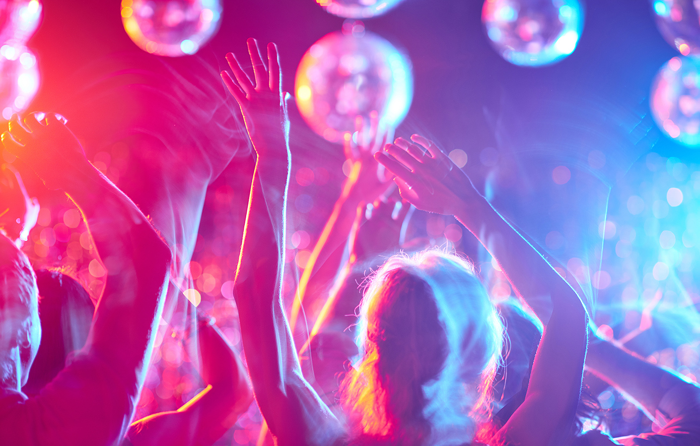 Συνελήφθη-άντρας-σε-νυχτερινό-κέντρο:-Οπλοφορούσε-και-είχε-επάνω-του-ναρκωτικά