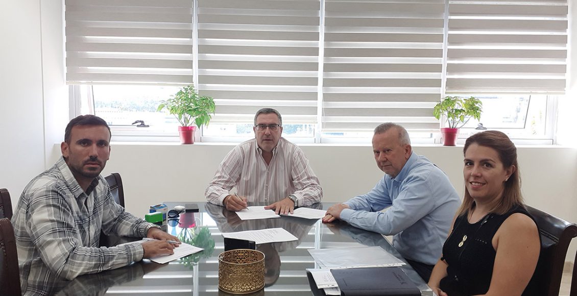 Υπεγράφη-η-σύμβαση-για-την-«Βελτίωση-–-Συντήρηση-Εθνικού-και-Επαρχιακού-Οδικού-Δικτύου-ΠΕ-Αρκαδίας»-προϋπολογισμού-800.000-e-–-Περιφέρεια-Πελοποννήσου