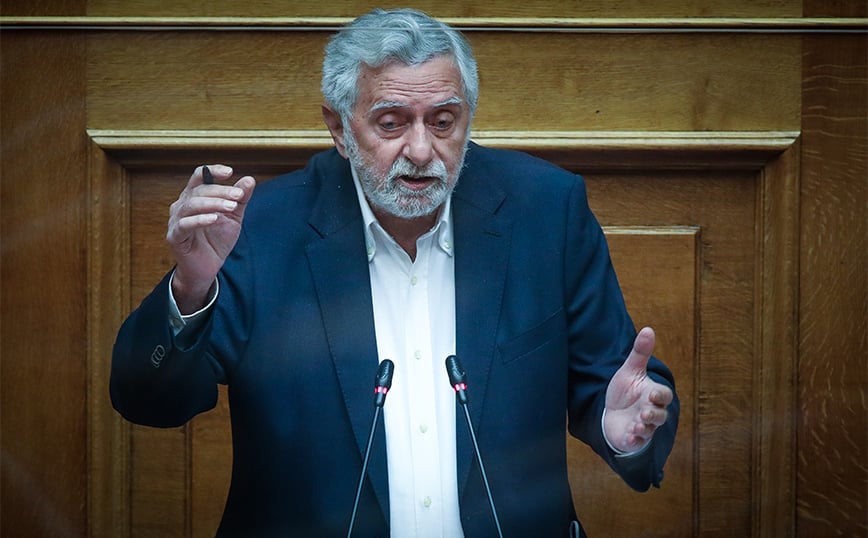 Ορκίστηκε-βουλευτής-ο-Θοδωρής-Δρίτσας-και-πήρε-την-έδρα-του-Αλέξη-Τσίπρα