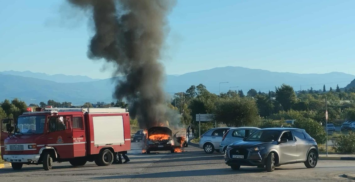 Πάτρα:-Φωτιά-σε-αυτοκίνητο-έξω-από-το-Πανεπιστημιακό-Νοσοκομείο-Ρίου-–-ertnews.gr