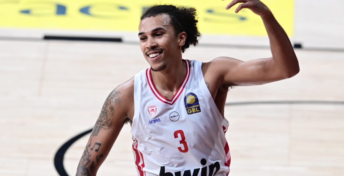 Γουόρντ:-Όλοι-όσοι-παίζουν-μπάσκετ-γνωρίζουν-τη-Θύρα-7