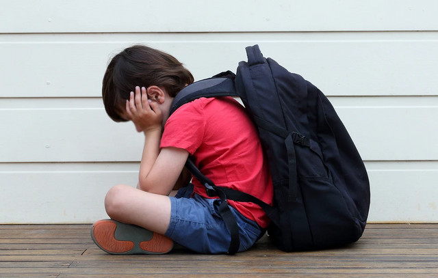 Ανατροπή-στην-υπόθεση-βιασμού-6χρονου-από-τρεις-Αφγανούς-στη-Θεσσαλονίκη-–-Ανακάλεσε-την-καταγγελία-η-μητέρα-του-παιδιού