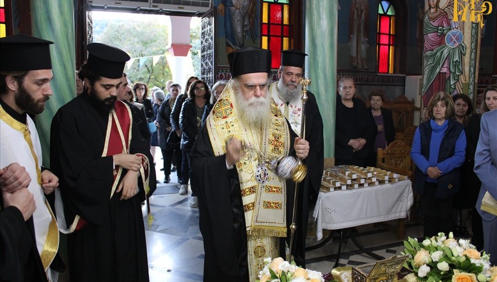 Άρτα:-εορτασμός-Παναγίας-Εσφαγμένης-και-υποδοχή-Λειψάνου-Αγίου-Θεράποντος