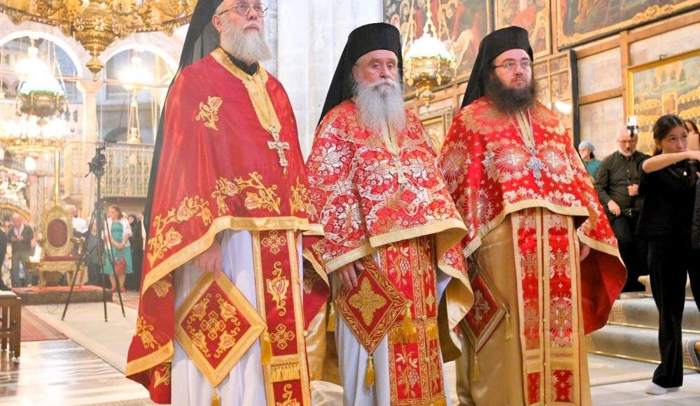 Η-προσφώνηση-του-Αρχιεπισκόπου-Σινά-Συμεών-κατά-τη-χειροτονία-του-(ΒΙΝΤΕΟ)