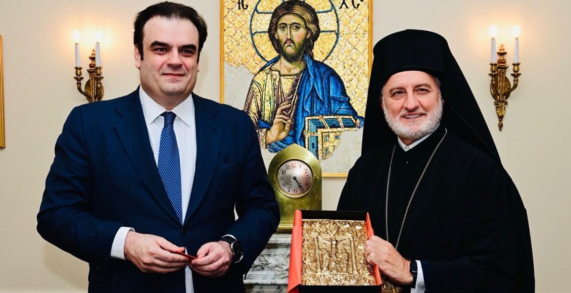 Συνάντηση-του-Κυριάκου-Πιερρακάκη-με-τον-Αρχιεπίσκοπο-Αμερικής-Ελπιδοφόρο