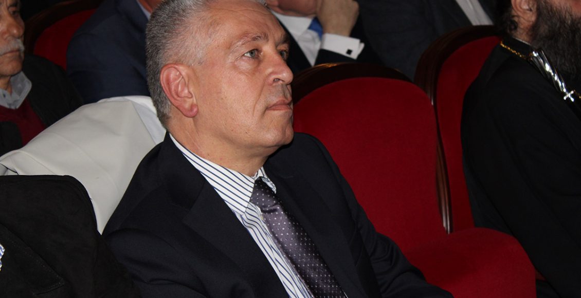 Η-Τρίπολη-τίμησε-τον-διεθνή-επιστήμονα-Χρίστο-–-Χαρίλαο-Παπαδημητρίου,-παρουσία-του-Αναπληρωτή-Περιφερειάρχη-Χρήστου-Λαμπρόπουλου-και-του-Αντιπεριφερειάρχη-Κώστα-Μανδρώνη-–-Περιφέρεια-Πελοποννήσου