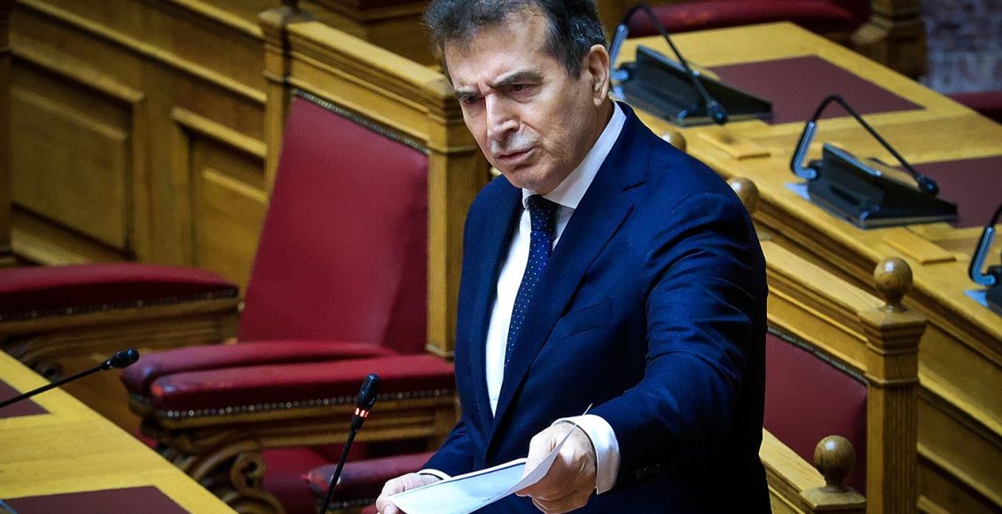 Χρυσοχοΐδης-για-την-τροπολογία-για-τον-Άγνωστο-Στρατιώτη:-Στα-ιερά-και-τα-κοινά-οφείλουμε-το-μέγιστο-σεβασμό