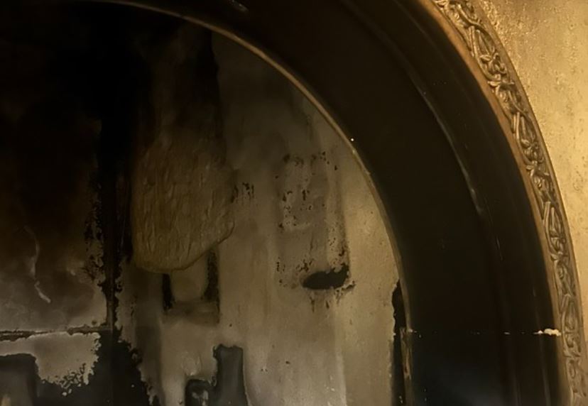 Μαυροβούνιο:-Μικρής-έκτασης-ζημιές-από-πυρκαγιά-στον-Καθεδρικό-Ναό-της-Αναστάσεως-του-Χριστού