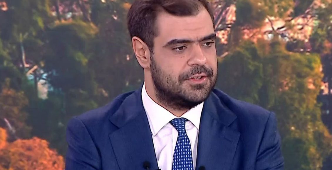 Παύλος-Μαρινάκης:-Η-τροπολογία-κατοχυρώνει-τον-σεβασμό-σε-έναν-«ιερό-χώρο»-για-τους-ήρωες-του-Έθνους