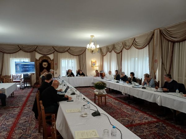 Συνάντηση-ομάδας-Ακαδημαϊκού-Θεολογικού-Διαλόγου-με-θέμα-τα-σχίσματα-μεταξύ-Ανατολής-και-Δύσης