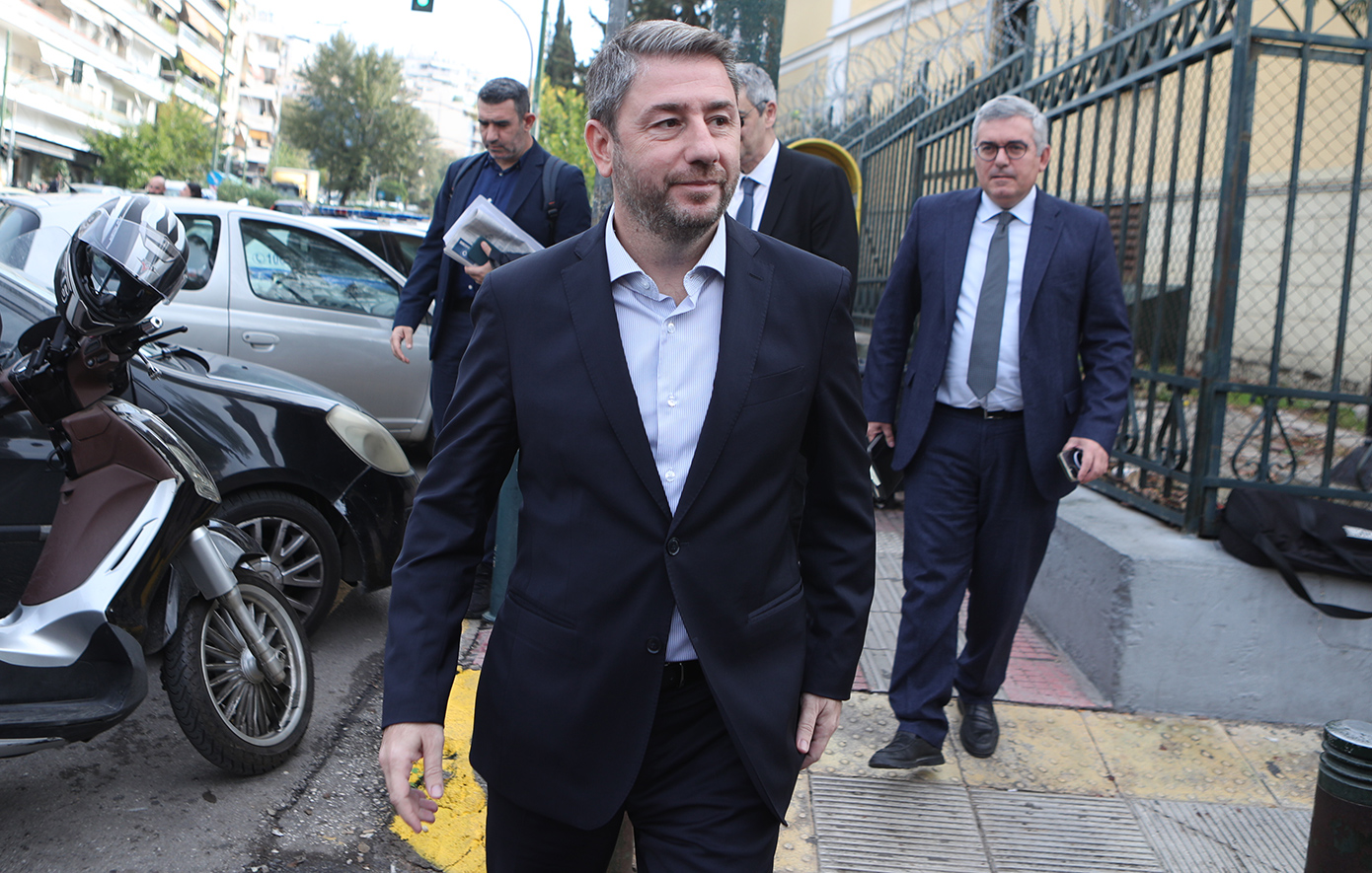 Υποκλοπές:-Τι-κατέθεσε-ο-Ανδρουλάκης-για-το-κακόβουλο-λογισμικό-και-τα-κίνητρα-–-«Καλά-οργανωμένο-παράκεντρο-εξουσίας»