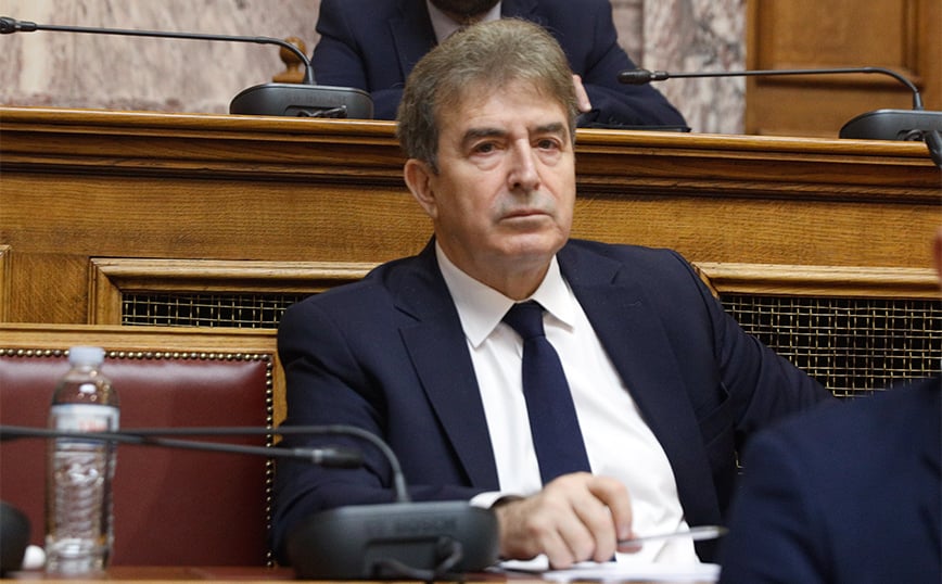 Χρυσοχοΐδης:-Θα-μιλήσω-με-τον-Δένδια-για-το-Μνημείο-του-Αγνώστου-Στρατιώτη