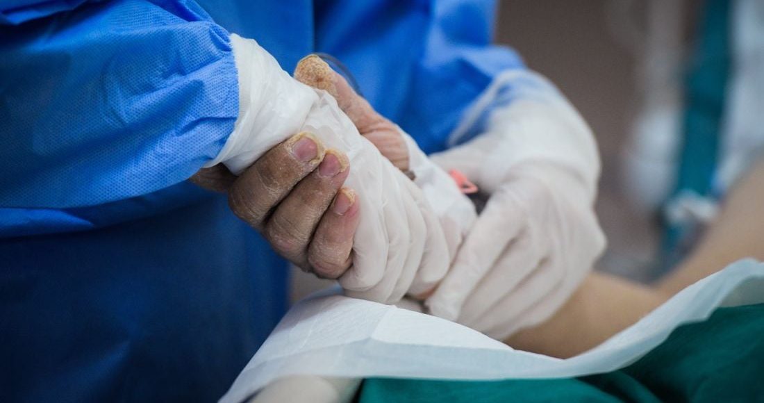 Σοκ-στον-Άλιμο:-15χρονος-έπαθε-καρδιακή-ανακοπή-σε-γυμναστήριο-και-νοσηλεύεται-διασωληνωμένος-στη-ΜΕΘ