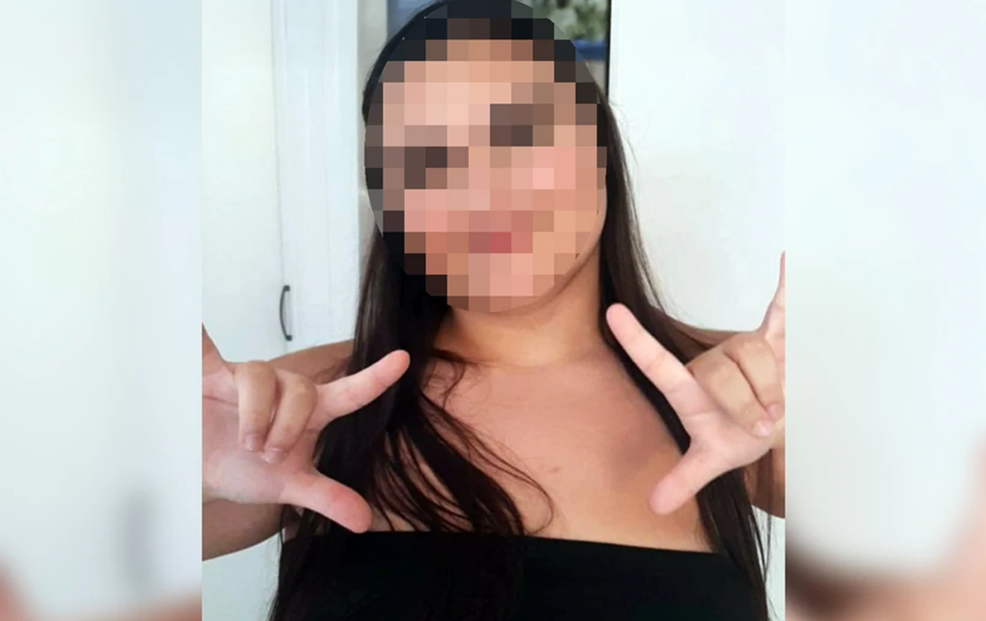 «Πρώτη-φορά-είδα-νυφούλα-σε-φέρετρο»:-Σπαραγμός-στη-κηδεία-της-16χρονης-που-κατέρρευσε-στο-Γκάζι-–-Μοίραζαν-μπομπονιέρες-αντί-για-κόλλυβα