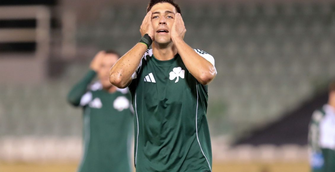 Παναθηναϊκός:-Πρόβλημα-με-τον-Μπακασέτα-πριν-το-παιχνίδι-με-τη-Φέγενορντ