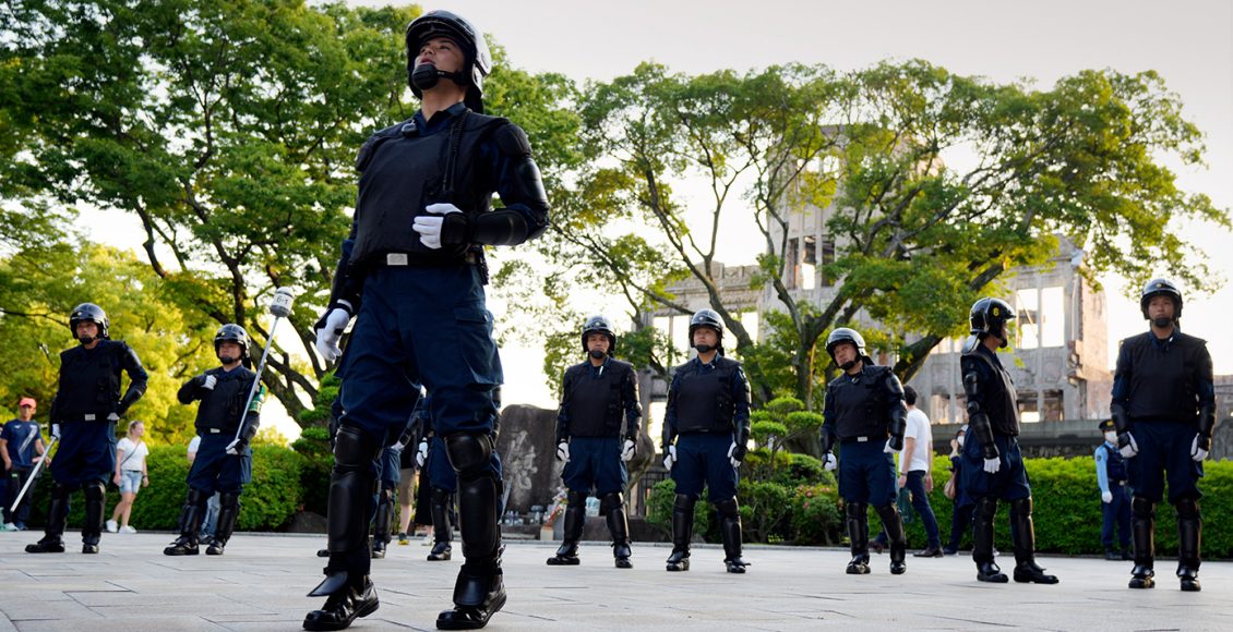 Συνελήφθη-άνδρας-με-μαχαίρι-κοντά-στην-αμερικανική-πρεσβεία-στο-Τόκιο-–-Τραυματίστηκε-αστυνομικός