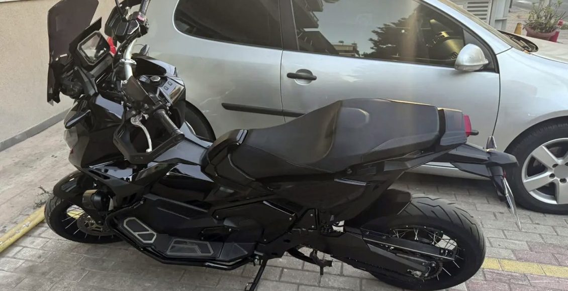 eξαρθρώθηκε-συμμορία-που-έκλεβε-αυτοκίνητα-σε-διάφορες-περιοχές-της-Αττικής-–-Επτά-συλλήψεις