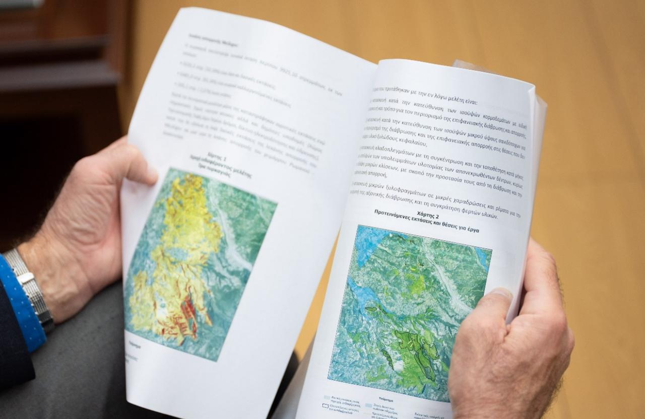 Συνεργασία-κράτους-και-ιδιωτικού-τομέα-για-την-άμεση-αντιδιαβρωτική-προστασία-της-Αχαΐας-μετά-τις-πυρκαγιές-–-ertnews.gr