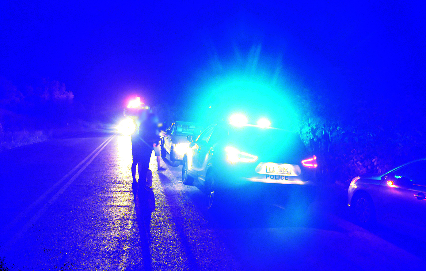 Αιματηρό-επεισόδιο-στην-Καλλιθέα:-Αστυνομικός-τραυματίστηκε-από-50χρονο-σε-κατάσταση-αμόκ-–-Τον-πυροβόλησε-συνάδελφος-του