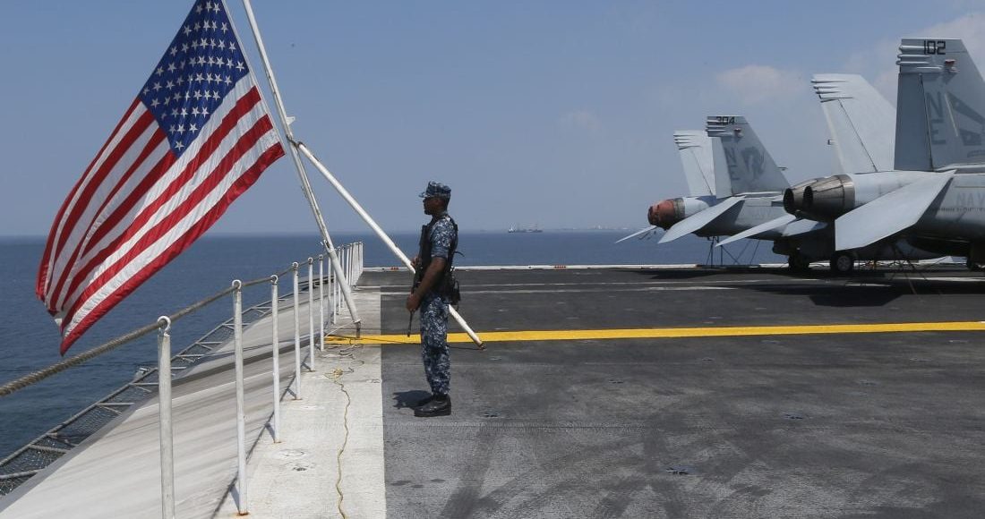 Φόβοι-για-πόλεμο-με-τη-Βενεζουέλα-–-Οι-ΗΠΑ-στέλνουν-και-αεροπλανοφόρο-στην-Καραϊβική