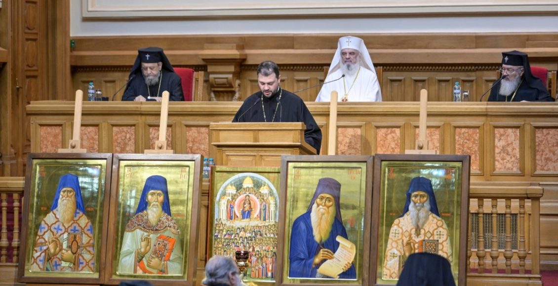 Το-Πατριαρχείο-Ρουμανίας-για-την-Αγιοτάταξη-Ρουμάνων-Αθωνιτών-Ασκητών-και-τη-δωρεά-λειψανοθηκών