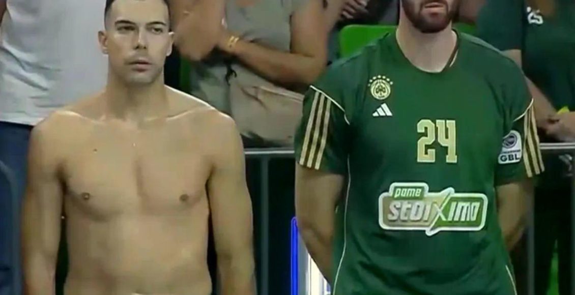 Παναθηναϊκός-–-Προμηθέας:-Γιατί-ο-Σλούκας-ήταν…-ημίγυμνος-στην-ανάκρουση-του-Εθνικού-Ύμνου