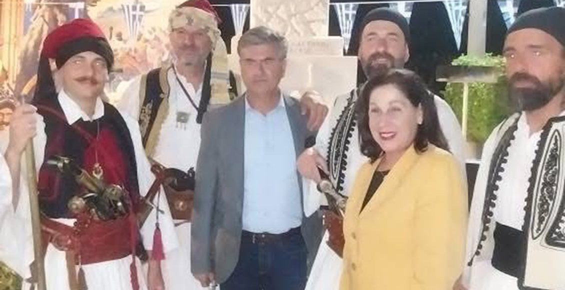 Με-ιστορική-λαμπρότητα-οι-εκδηλώσεις-για-την-Απελευθέρωση-του-Κάστρου-του-Ακροκορίνθου-–-Περιφέρεια-Πελοποννήσου