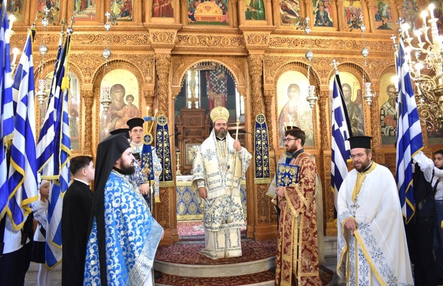 Εορτή-της-Αγίας-Σκέπης-της-Υπεραγίας-Θεοτόκου-και-ηρωικό-έπος-του-1940-στην-Μητρόπολη-Μαρωνείας