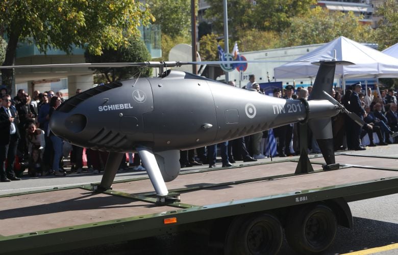 h-ελληνική-αμυντική-καινοτομία-και-τα-νέα-οπλικά-συστήματα-εντυπωσίασαν-στη-φετινή-παρέλαση