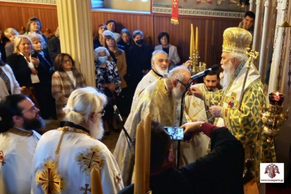 Χειροθεσία-Πρωτοπρεσβύτερου-στην-πανήγυρη-του-Αγίου-Δημητρίου-στο-Τσεραμιό