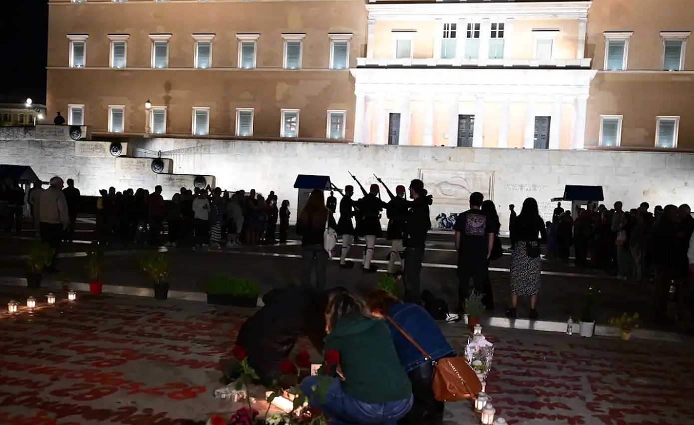 «Μην-προκαλείτε»:-Οδηγίες-προς-την-Ελληνική-Αστυνομία-για-τις-εκδηλώσεις-μπροστά-στον-Άγνωστο-Στρατιώτη