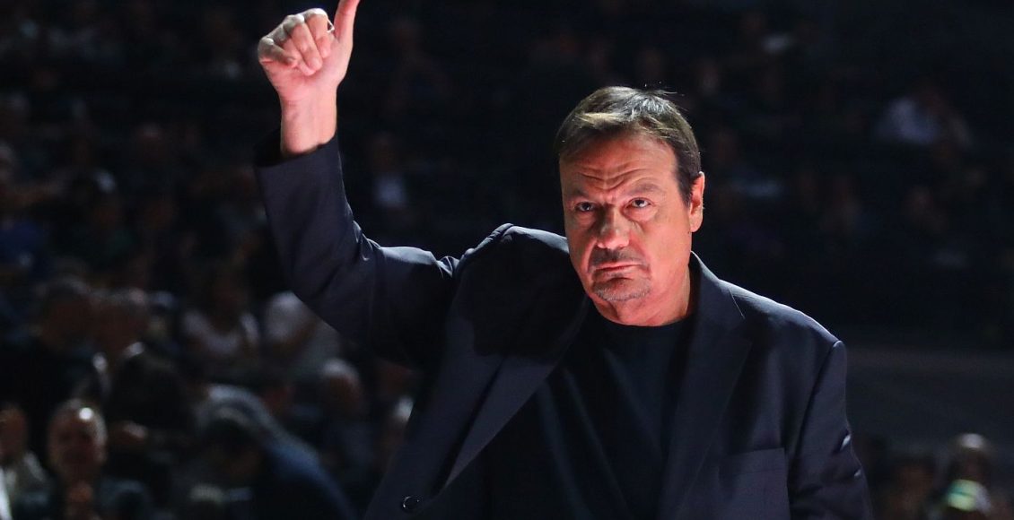 Αταμάν-για-τραυματισμό-Χολμς:-«Μου-είπαν-ότι-είναι-ενας-σοβαρός-τραυματισμός-στο-γόνατο-–-Θα-μείνει-περίπου-ένα-μήνα-εκτός»