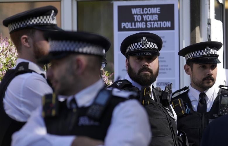 Ένας-22χρονος-Αφγανός-κατηγορείται-ότι-μαχαίρωσε-τρεις-ανθρώπους,-σκοτώνοντας-τον-έναν-από-αυτούς-στο-Λονδίνο