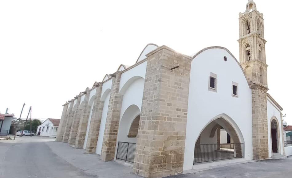 Θεία-Λειτουργία-στον-Ιερό-Ναό-Αγίου-Γεωργίου-Πραστειού-στην-κατεχόμενη-Αμμόχωστο-το-Σάββατο