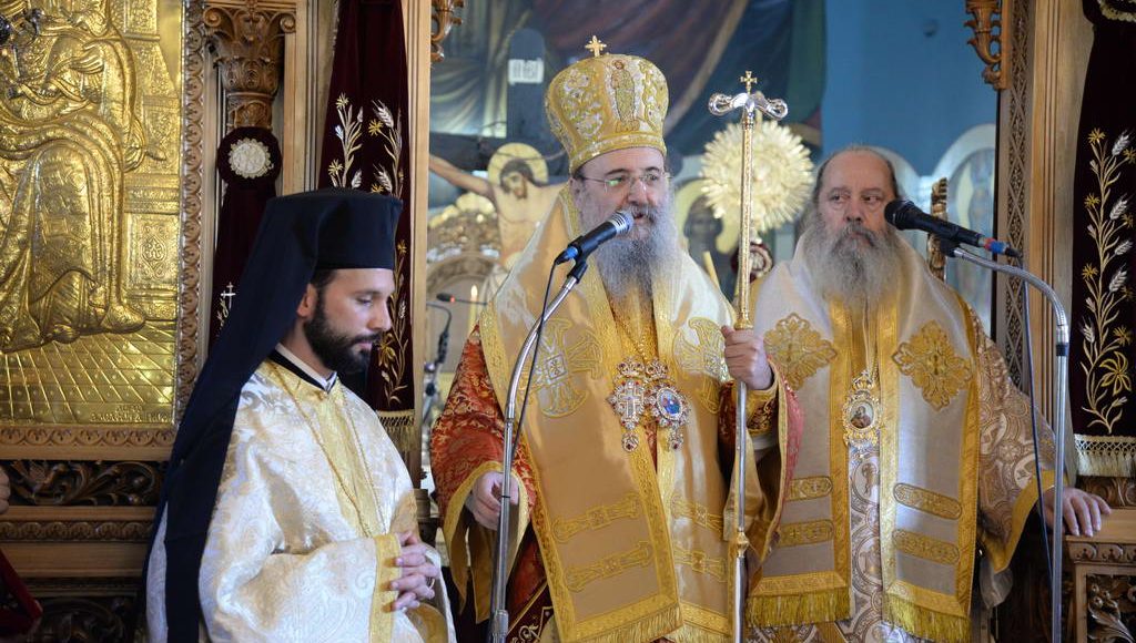 Λαμπρός-ο-εορτασμός-του-Αγίου-Ιωάννου-του-Χρυσοστόμου-στού-Λουκά